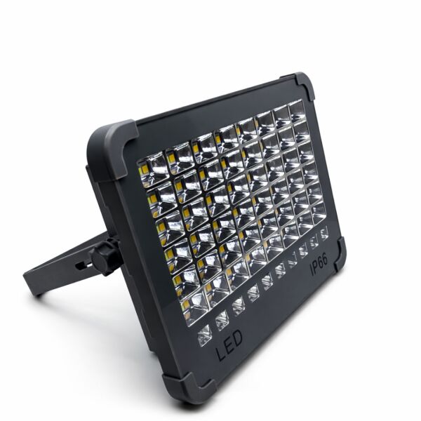 Solar LED Projektör - 5 Farklı Aydınlatma Modu, IP66 Su Geçirmez, Type-C Şarjlı Kamp ve Bahçe Lambası