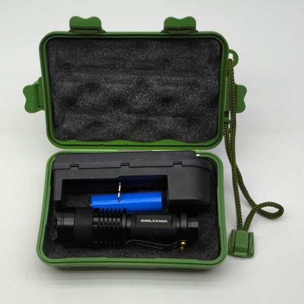Gold Kama Zoomlu Şarj Edilebilir Kompakt El Feneri Seti - 1300 mAh