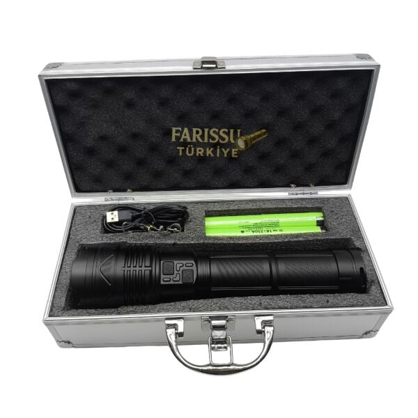 Gold Kama 15000 Lümen Ultra Güçlü Avcı Feneri - 30.400 mAh Kapasite ile 15 Saate Kadar Çalışma