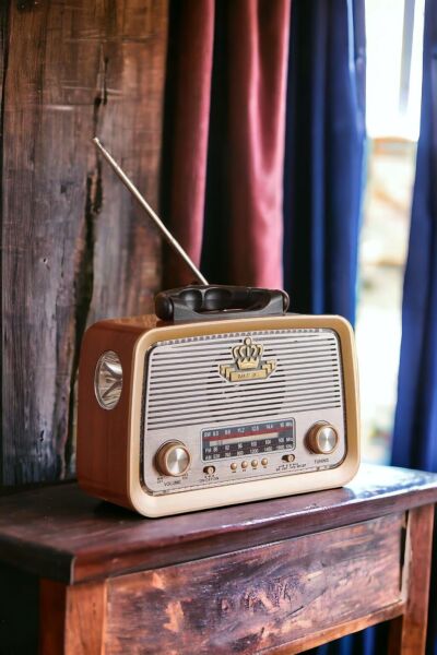 301 Şarjlı Nostaljik Görünümlü Fenerli Radyo Bluetoothlu Mp3 Çalar Radyo Müzik Kutusu