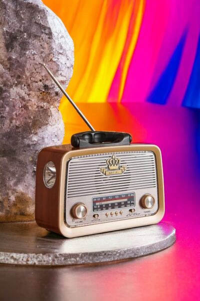 301 Şarjlı Nostaljik Görünümlü Fenerli Radyo Bluetoothlu Mp3 Çalar Radyo Müzik Kutusu