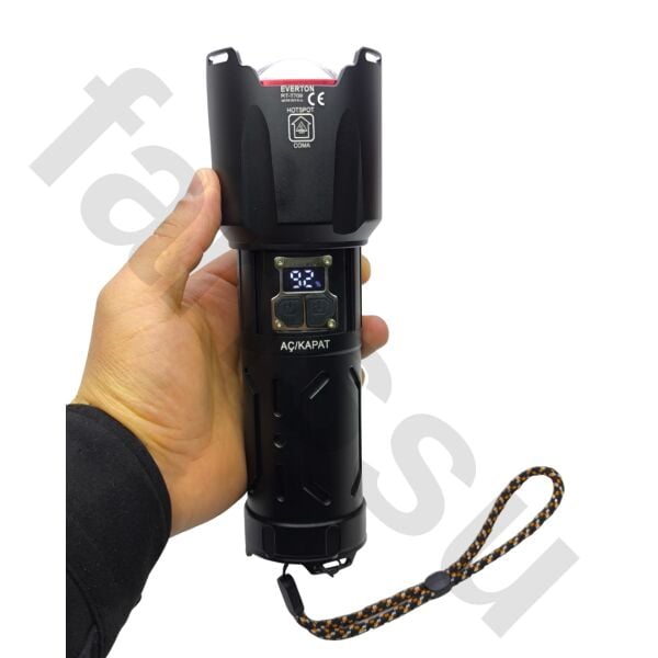 Everton RT-T709 6000 Lümen 60W Şarjlı El Feneri - 2 KM Menzilli, 10400 mAh Powerbank Özellikli