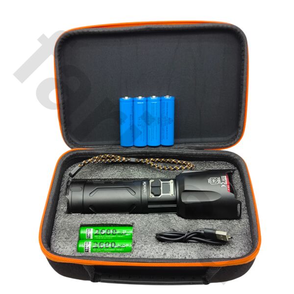 Everton RT-T709 Profesyonel Fener - 4 Adet 18650 Model Pil Dahil - 10400 mAh Powerbank