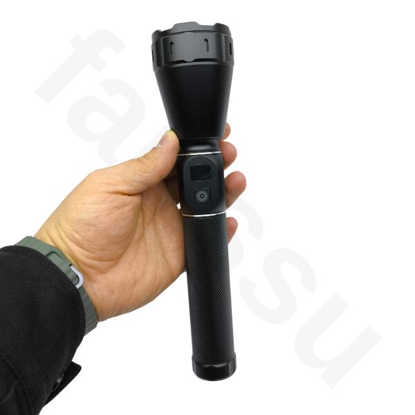 60W 6000 Lümen Profesyonel Şarjlı El Feneri - 2 KM Menzilli, Zoom Özellikli, Özel Çantalı Full Set