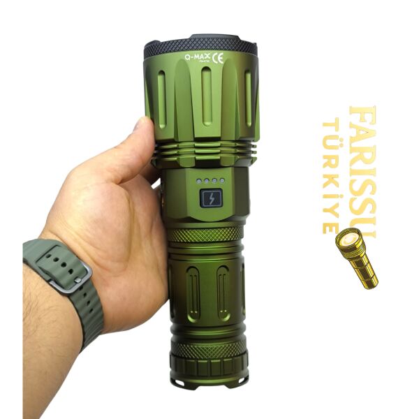 PS-4700 Profesyonel Şarj Edilebilir Uzun Menzilli El Feneri - 21000 Lümen 210V 32000 mAh Dev Pil