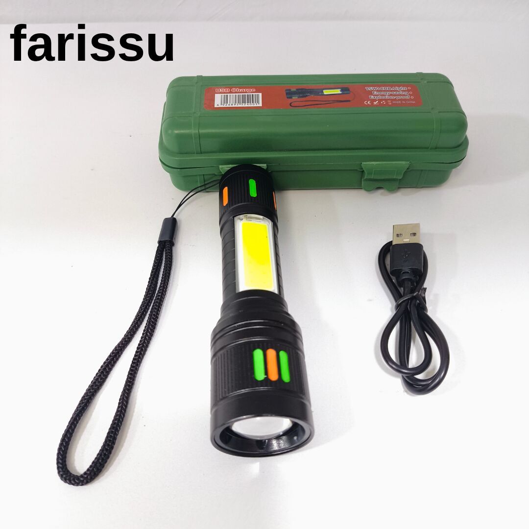 15 Watt Zoomlu Şarjlı El Feneri - Güçlü LED Işıklı, Taşınabilir ve Metal Dayanıklı