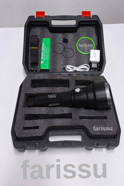 Üst Düzey Performans ve Dayanıklılık: Gold Silver GS-14500 Şarjlı El Feneri