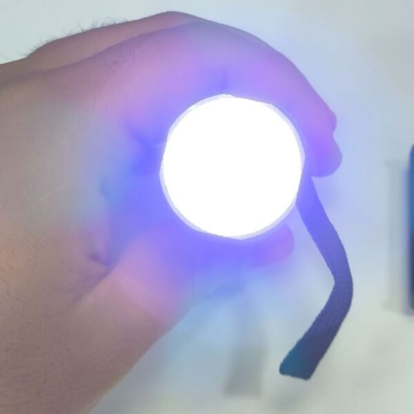 OR-8818 Mini LED El Feneri - Alüminyum Alaşım - Deprem Feneri - 3x AAA Kuru Pil Uyumlu (Piller Dahil Değildir)