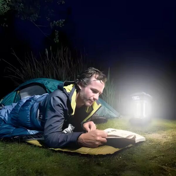 Uzaktan Kumandalı CL-T60 Solar LED Lamba - 2400mAh Pil Kapasiteli, Su Geçirmez kamp lambası