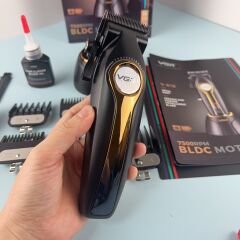 VGR V-010 Profesyonel Saç Kesme Makinesi - Güçlü ve Hassas Kesim Deneyimi ( Gold )