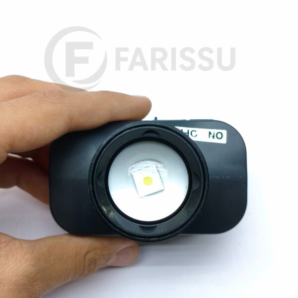 Gold Kama GK700SM LED Kafa Feneri – 30W Zoomlu, Şarjlı, Uzun Çalışma Süreli