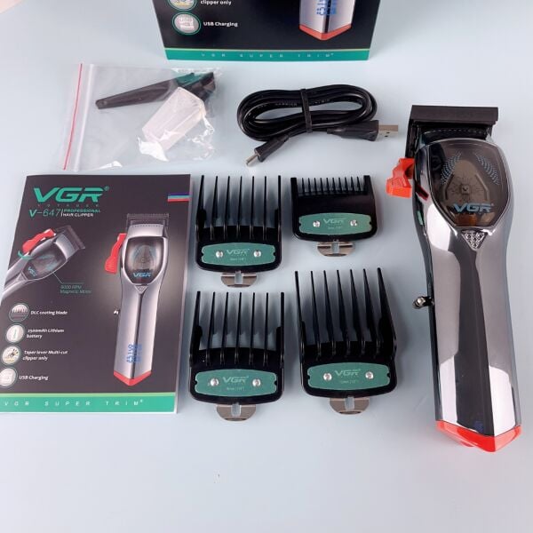 VGR V-647 Profesyonel Saç Kesme Makinesi