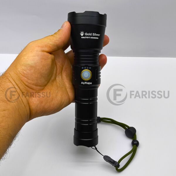 GS-7570 Şarjlı LED Fener - 20W, 1200 Lümen, 1.5 Km Zoom Menzil, 6000 mAh Batarya, Alüminyum Gövde