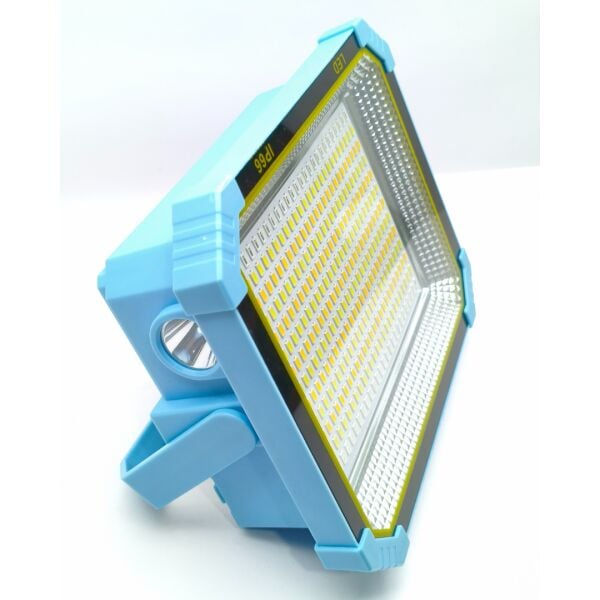 Güneş Enerjili LED Projektör ve El Feneri – 5 Işık Modlu, Powerbank Özellikli, Çok Amaçlı Aydınlatma Seti